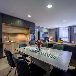 apartman-elena-rijeka.primorje-gorskikotar.com/