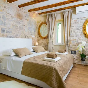 2* Maison d'hôtes Lux Aurelius